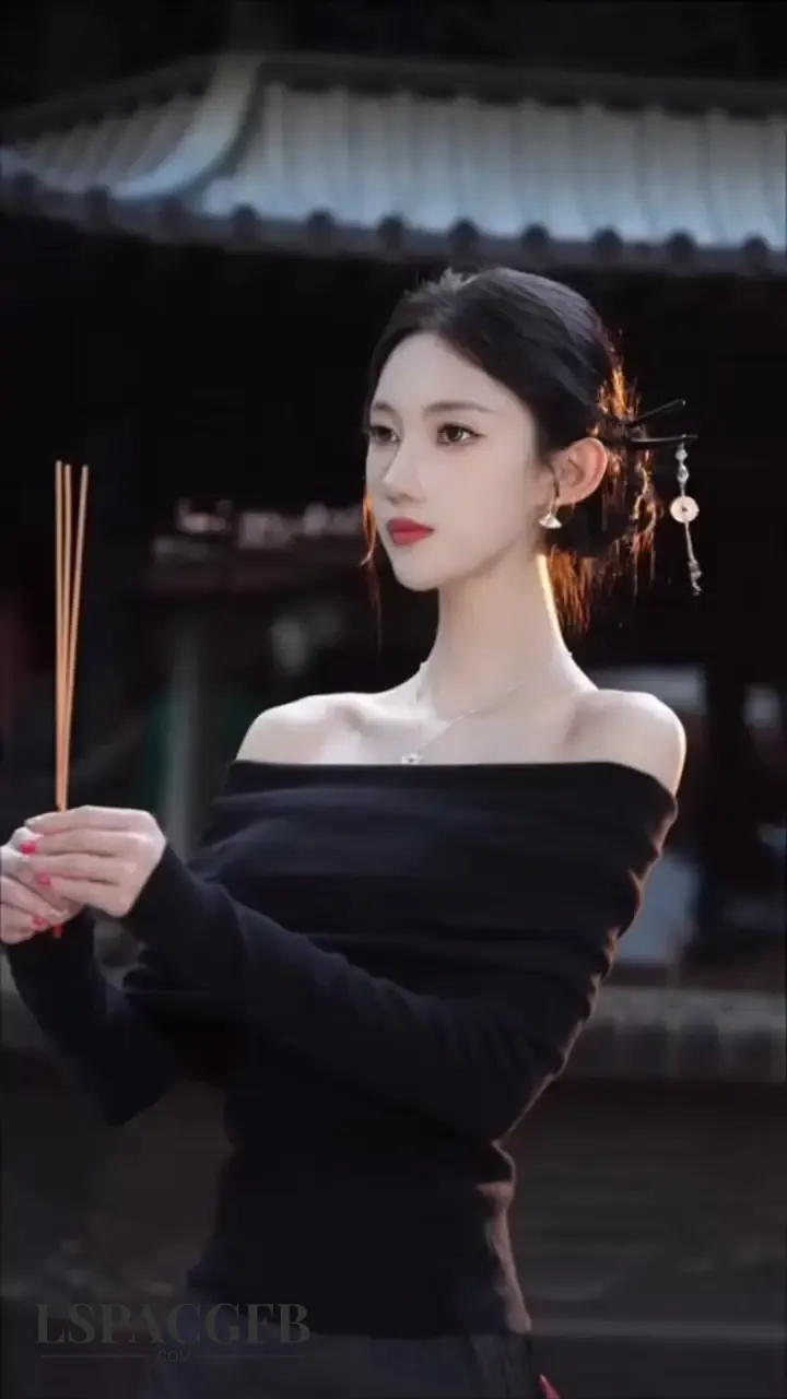 封面.webp