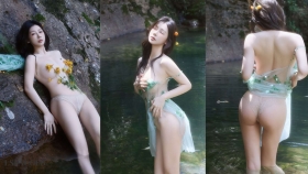 尹甜甜_溪水边_内购无水版_[73P-1.96GB]