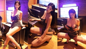 梨霜儿_电竞少女_内购无水版_[115P-2.96GB]