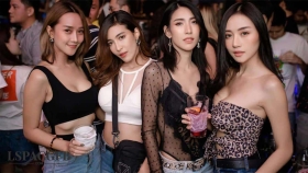 【欧美真人SLG/中文/动态】种马 TheStallion V0.13 汉化版 【PC+安卓/8G】